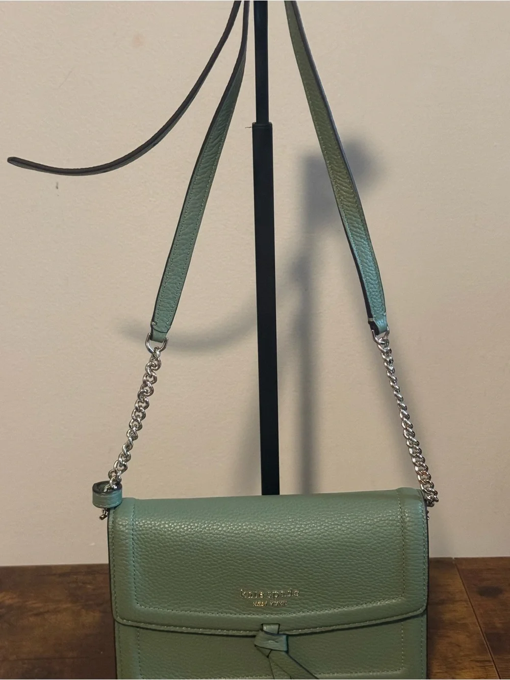 kate spade mint green pebbled leather crossbody with silver chain
